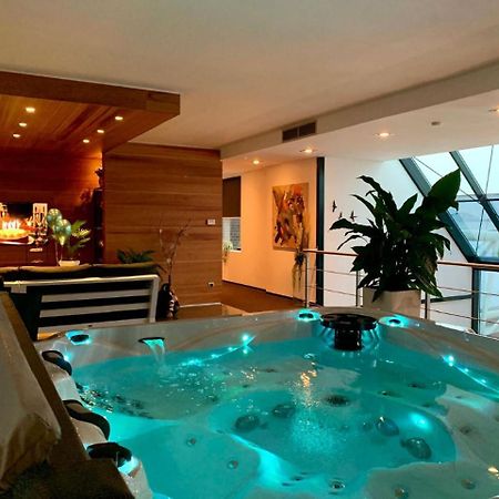 קרקראדה Wellness Dome Penthouse Suite מראה חיצוני תמונה
